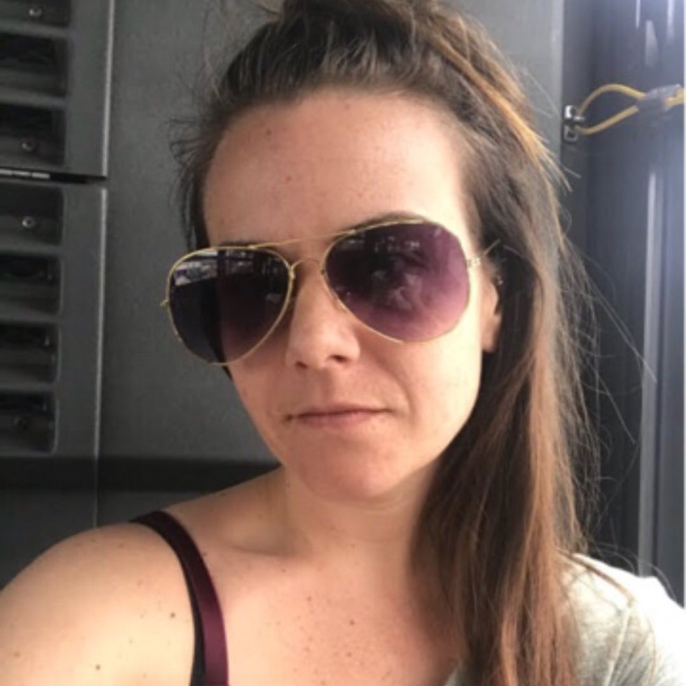 Meet your Posher, Brooke